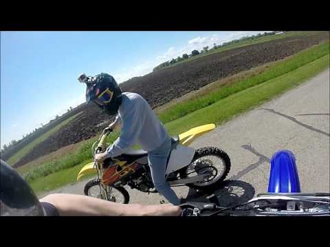 Yamaha Yz 250 vs Suzuki Rm 125!!!