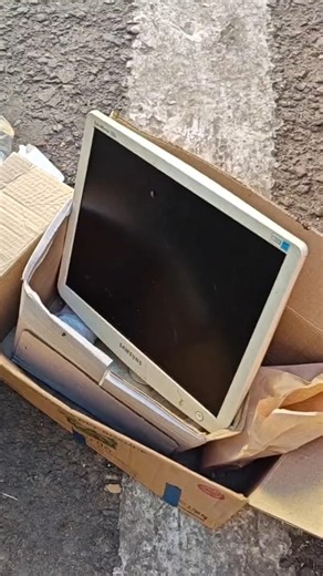 Rescatando monitor Samsung de la basura, Funcionará? #pc #argentina #pcgamer #windows #monitor