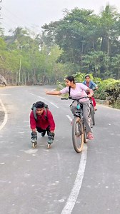 12K views · 52K reactions | Wait for girls reaction ! #skating #girlsreaction #skating #reaction #pubicreaction #skatingvideo #vairal | Tiger Skater | Facebook