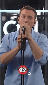 30K views · 314 reactions | “Viitorul sună bine”. Chiar foarte bine, adăugăm noi.  Ascultă varianta LIVE de la DesKiss Dimineața a celei mai noi piese The Motans. | Kiss FM | Facebook