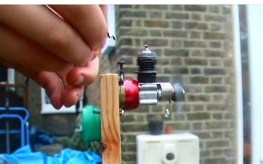 cox 020 甲醇动力引擎