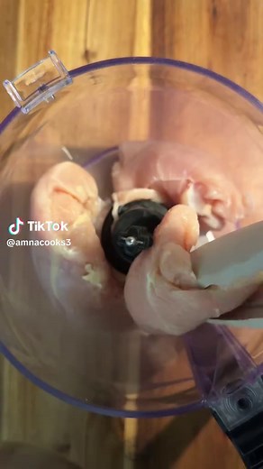 Delicious All-in-One Chicken Kebab with Rice & Salad