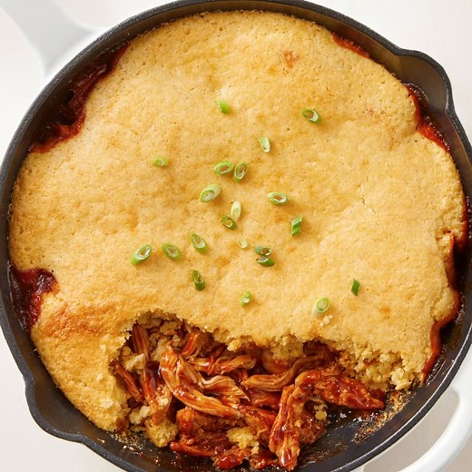 When the fam is craving BBQ chicken...try this easy dinner idea! 🥘 Shoppable recipe: https://www.kroger.com/r/bbq-chicken-cornbread-skillet-recipe/5e5e91649da07c182ff3df2e | Kroger