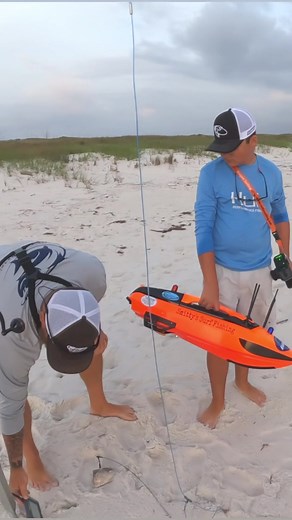 89K views · 1.2K reactions | Using a REMOTE CONTROL BOAT to fish!! #surffishing #beachfishing #saltwaterfishing | Phil Hollandsworth | Facebook