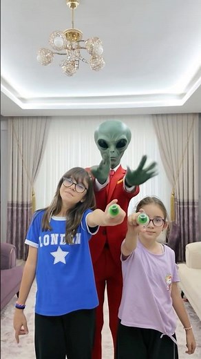 What Happened to the Alien's EYE? 👁️😱🤣🌈✅👽❤️💚💜