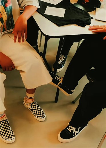 Vans Old Skool: A Journey Through Casual Style