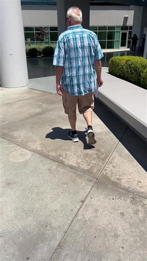 Surgery day for my husband Craig 🙏🏼♥️ ##surgery##defibrillator##kaiser##prayers##oraciones