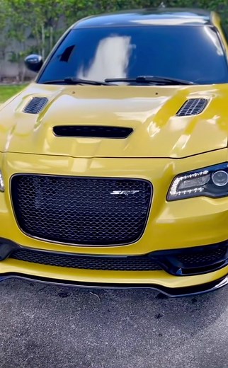 Have you ever seen a 300 front end swapped Magnum? #mopar #moparornocar #dodge #dodgemagnum #magnum #chrysler #chrysler300 #300 #300srt #moparlife #mopar4life #moparbaby #moparsquad #moparcommunity #dailymopar #carcommunity #carculture #frontendswap @Dodge @chrysler