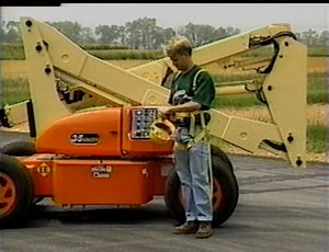 E Boom Safety - Boom Lifts - Type 3 Group B - JLG University Training Video Library