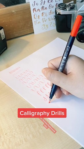 Drills! If you want to improve your calligraphy, doing these exercises can really help 🥰 #calligraphy #calligraphydrills #lettering #art