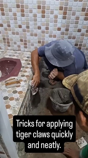 Michael on Instagram: "Tricks for installing tiger claws so that it dries quickly and the plaster dries quickly. The method is to sprinkle raw cement. This method is guaranteed to be fast. #contractions #contractionworker #instadaily #instagood #instalike #foryou #fyp"