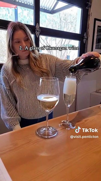 Ready for you're next Penticton adventure? Try this Fuel Free Itinerary on your next visit to Penticton: 1) Explore the bike trails at Campbell Mountain. 🚴 Campbell Mountain is located 10 minutes away from Downtown Penticton. It offers approximately 40 different trails to explore for all levels of riders. Be sure to download the Trail Forks app to map out your ride. This mountain is great for beginners looking for a challenge, as well as seasoned riders seeking a thrill. Get ready for scenic va