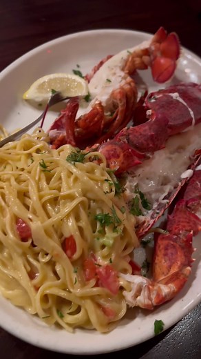 Pappadeaux Seafood Kitchen: Cajun Delights & More