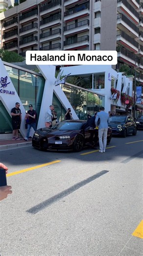 Haaland Bugatti Chiron Monaco luxury sighting