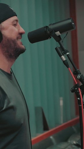 Luke Bryan: But I Got a Beer in My Hand - Cheers to the Weekend!