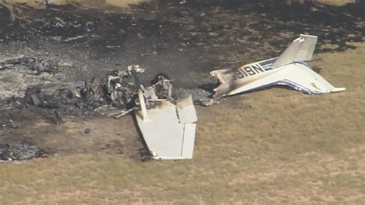 1 dead in Colorado plane crash after 2 small planes collide while landing