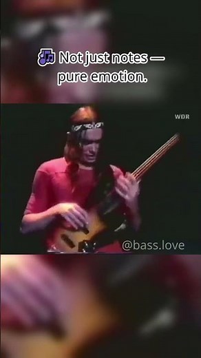 🎶 Jaco Pastorius in his element — a breathtaking solo flowing into Portrait of Tracy.