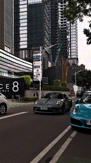 Porsche GT4 RS: A Visual Feast in Jakarta