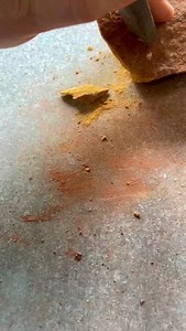 53 reactions | The cleaned limonite now needs to be crushed. #waclawwantuch #handmadepaint #limonite #naturalpigment #pigmentmaking #earthtocolor #mineralprocessing #quietcraft | Wacław Wantuch | Facebook