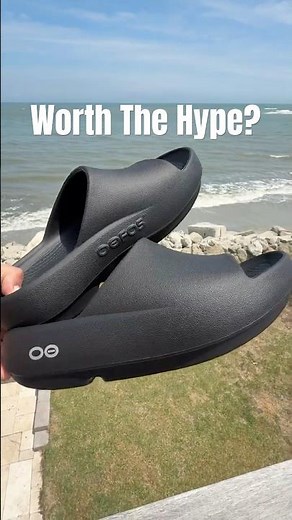 OOFOS OOahh Plus Slide Review - The Best Recovery Slides • #oofos #hiking