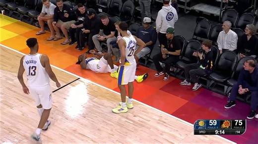 Watch Aaron Nesmith slides, hits a split, and crashes to the floor, grimacing in obvious pain as he stays down. | Streamable