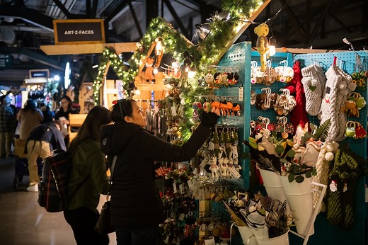 Christmas and Holiday Markets in Los Angeles for All Your Gift-Giving Needs