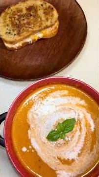 Easy homemade tomato soup from scratch 🍅✨