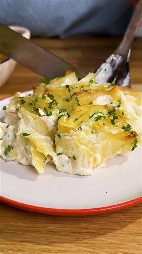 Dauphinois potatoes, but with BOURSIN 🥔 (the secret ingredient you’ve always needed) 👀