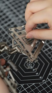 64K views · 383 reactions | ✨Mechanical Manta Ray — Metal in Motion A sleek metal Mobula Ray that comes alive with every glide. Build it, display it, and watch its wings flow like it’s swimming in the deep. ⚙️ Small size, big presence — perfect for any desk or shelf. Get it:https://linktr.ee/Moyustoreoffically #kineticart #metalmodel #mantaray #automata #diykit #deskdecor | MoYustore | Facebook