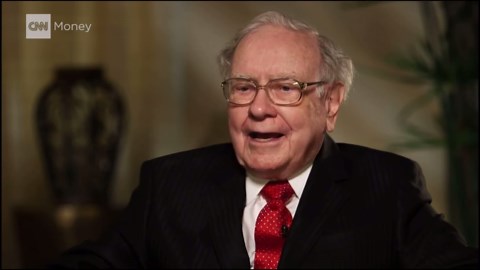 Warren Buffett: Read these 10 books if you want to be rich