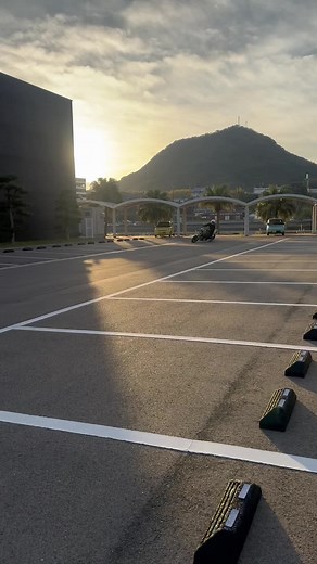 ゼファーっていいバイクよね😄 #Kawasaki#ゼファー400 #空冷4気筒#2バルブ#DOHC#