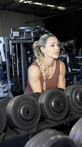 Here’s a short but effective Upper Body Conditioning Workout if you’re looking for a quick burn 🔥 It consists of 2 Circuits with 2 Different Stations ✅ I’ve been doing more of these higher intensity workouts for my upper body lately! They’ve been great to reduce some mass (which has been a goal of mine recently) - while still giving me enough of a stimulus to maintain my shape and improve my endurance / work capacity 💪 If you’re looking for a real challenge - aim to complete all the exercises 