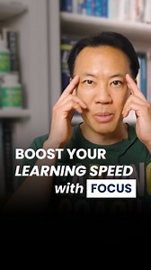 Your brain learns faster when you give it space to focus. Just one distraction can break your momentum and pull your mind in a dozen directions. Deep focus is a skill, not a personality trait. And the more you train it, the more your learning speed, memory, and clarity expand. Even a short focused block can transform how much you absorb. 💬 What helps you stay focused when you learn? Share below 👇 📌 Save this as a reminder. 🔁 Share it with a friend. | Jim Kwik