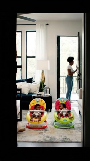 💕 AITA For Letting My Sister Believe Her Babies 🐽 Were Unsupervised? Throwaway and long time lurker, first time poster here! I should preface this by saying that my (27F) sister (33F) pawns her children (2F and 10 months F) off to other people to watch at any chance she gets. When I say pawns off, I mean she doesn't even ask first before just leaving her children and walking off. Be it to our 16 year old cousin on big family holidays or our mom whenever she visits. Yesterday, I was due to see 