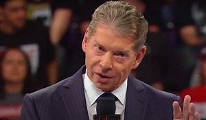 Vince McMahon's reaction to WWE legends refusing to sign autographs for fans