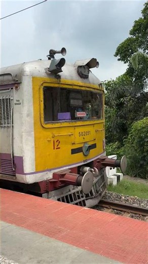 Old Conversation Rake Bardhaman Mail Line EMU Trains Departure From CGR Station #shorts #viral