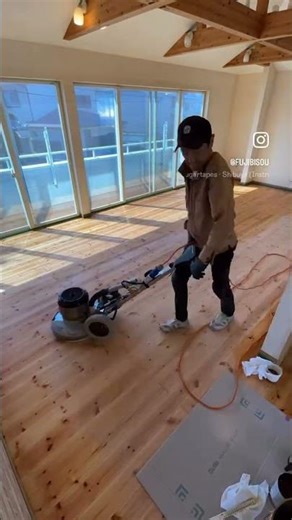 無垢床の研磨再生｜築古戸建てのフローリングリフォーム