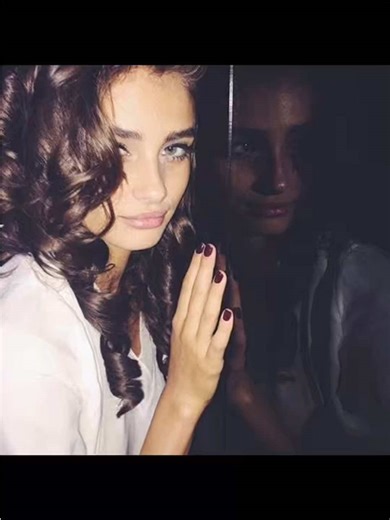 Taylor Hill: A Model's Journey