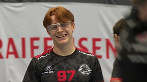 Freund oder Feind?: Das Bündner Unihockey Derby war für einen Spieler ein sehr spezielles Duell