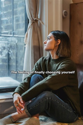 The feeling of finally choosing yourself. 🤍 After years of abandoning yourself to keep others happy, something shifts. You realize that you were never too much, never too difficult, and never unworthy of love. You were simply giving pieces of yourself to people who didn’t know how to value them. Choosing yourself isn’t selfish. It’s healing. It’s setting boundaries. It’s letting go of what no longer serves you and making peace with who you are becoming. You don’t have to keep shrinking to fit i
