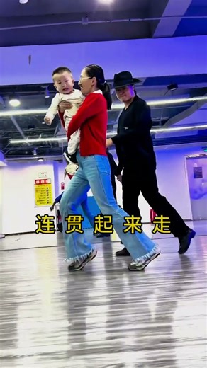 Street Style Moonwalk | Breakdance Challenge 2025 | #shorts #shortsviral #youtubeshorts