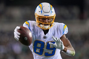 Chargers Tight End Donald Parham Jr. Suffers Scary Head Injury: Details