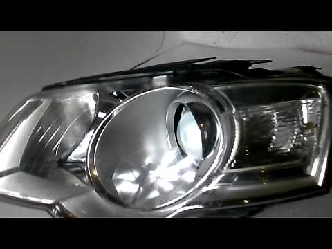 VW Passat B6 lampa przód
