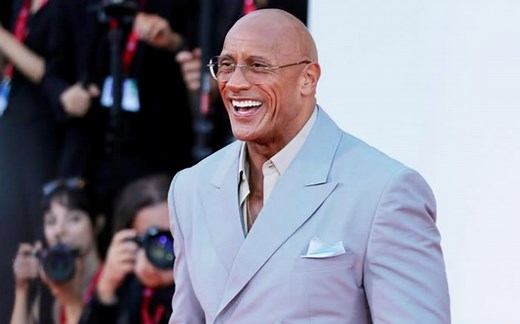 The Rock Shuts Down Steroid Allegations After Downsizing Physique: ‘That is 100% Not True’ – Fitness Volt