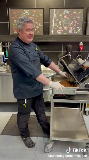 Brisket vs Roast Beef: A Comparison