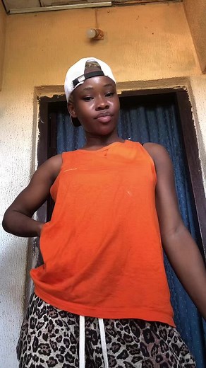 Rate my outfit guys🥹 My first transition please don’t judge 😂😂😂#FashionCommunity #fyppppppppppppppppppppppp #fypviralシ #studentfashion