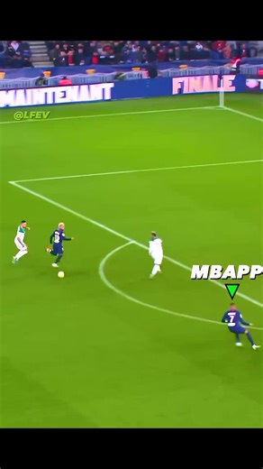 Cristiano Ronaldo's Incredible Football Skills Highlights