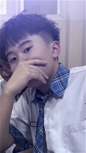 Exploring Fine Shy Models: Style and Trends