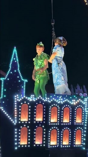 Disney's NEW Starlight Parade: Peter Pan & Wendy​!