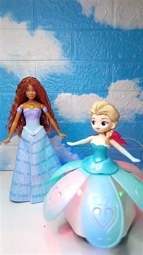 Satisfying Cute Princess Elsa & Transforming Ariel mermaid